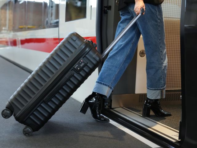 Die Bahn schafft die Stufen ab - Bild 1