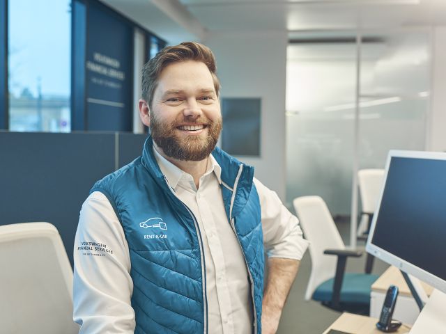 VW FS Rent-a-Car präsentiert sich auf Jobmesse - Bild 1