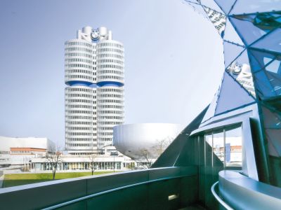 BMW erwirtschaftet Rekordüberschuss