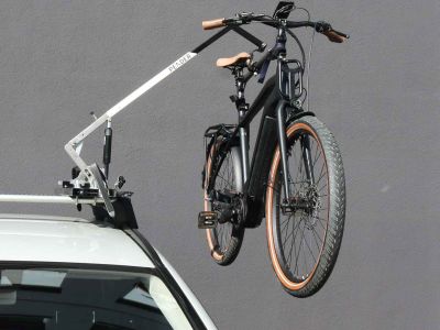 Der Ebikelifter hilft dem Pedelec aufs Auto