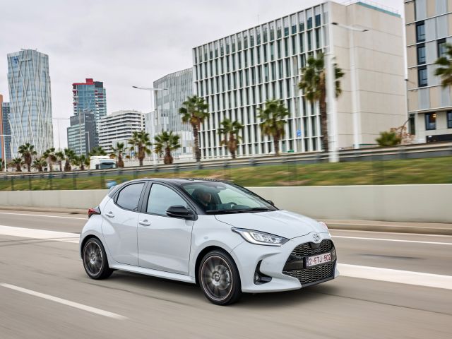 Toyota setzt in Europa fast 1,22 Millionen Autos ab - Bild 1
