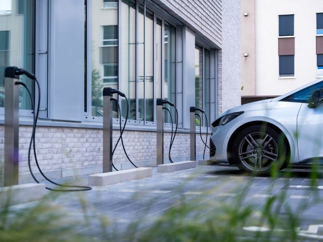 Mahle bringt die weltweit kleinste Wallbox auf den Markt - Bild 1