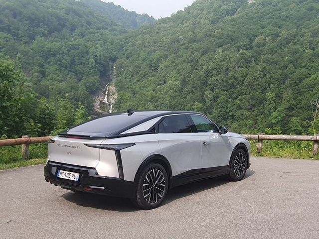 Stromer mit Staatskarossen-Chic - Bild 1